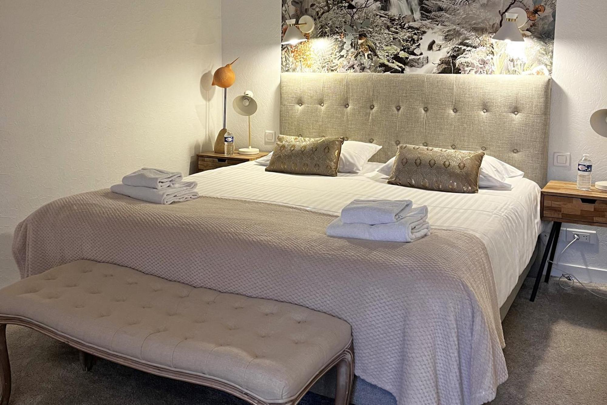 ดิ ออริจินัล บูทิก โฮเทล เลอ ฌอร์จ ลอช Hotel โลช ภายนอก รูปภาพ